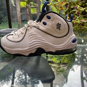 Men’s Size 8 - Nike Air Penny II Men's Basketball Shoes 333886-100 white blue